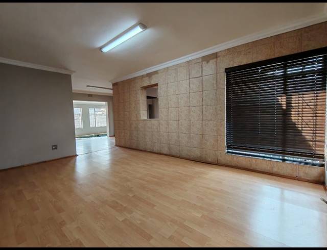 3 BEDROOM HOUSE FOR SALE IN RISIVILLE